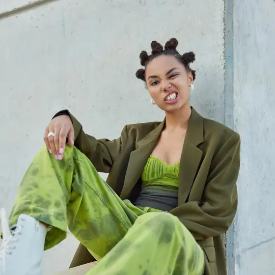 Monique Johnson - Lifestyle and Fashion
